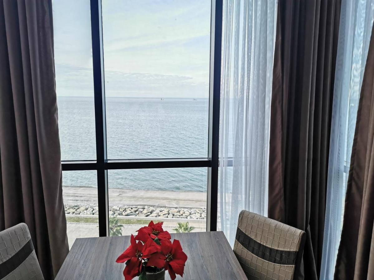Aqua Batumi Hotel & Apartments Exteriér fotografie